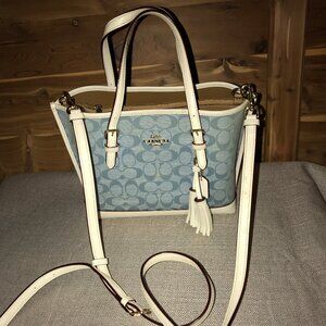 Coach Mollie Tote 25 Bag Signature Blue Chambray 2-way crossbody Purse